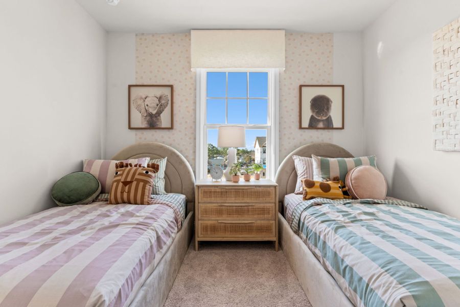 Representative furnished interior of a home built from the Joliet by Pulte Homes in Lakeside Townes at Riverlights, Wilmington (Image 28).