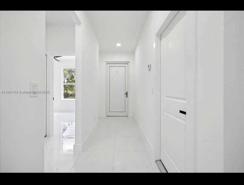 Spacious, unfurnished interior of a new home in , Lehigh Acres (Image 5). Spacious, unfurnished interior of a new home in , Lehigh Acres (Image 5).