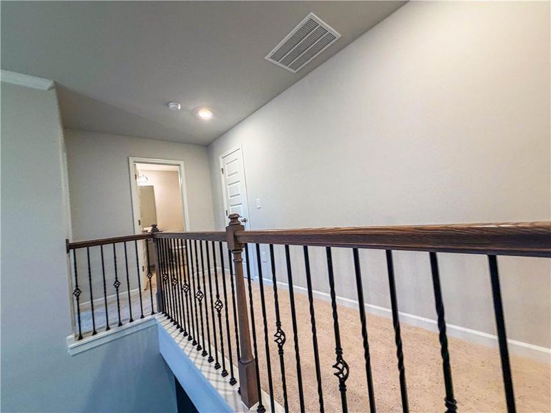 Spacious, unfurnished interior of a new home in , Stockbridge (Image 26).