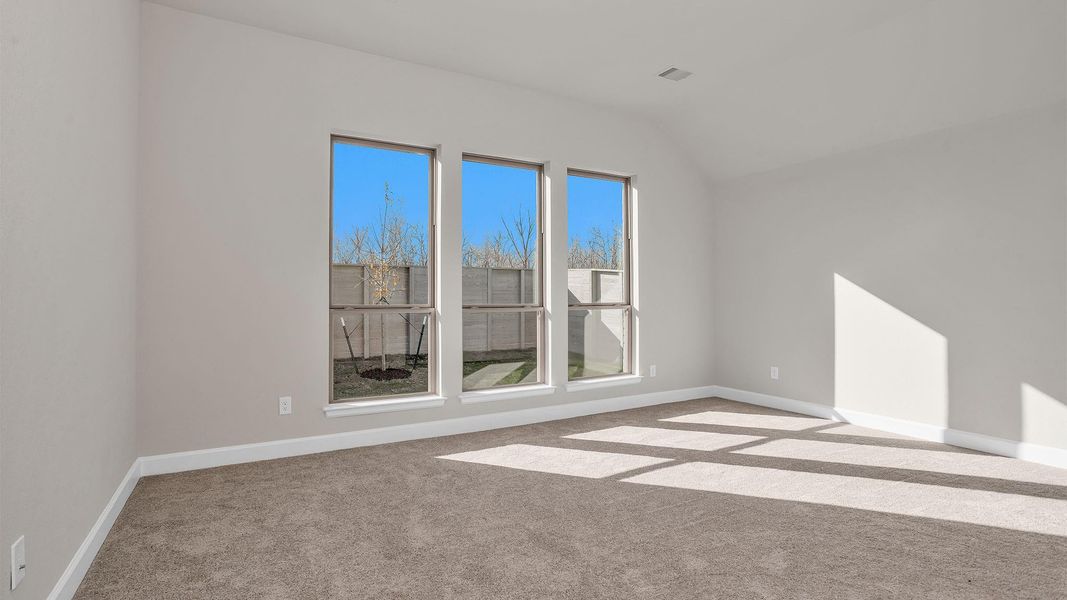 Spacious, unfurnished interior of a new home in Legacy, League City (Image 17).