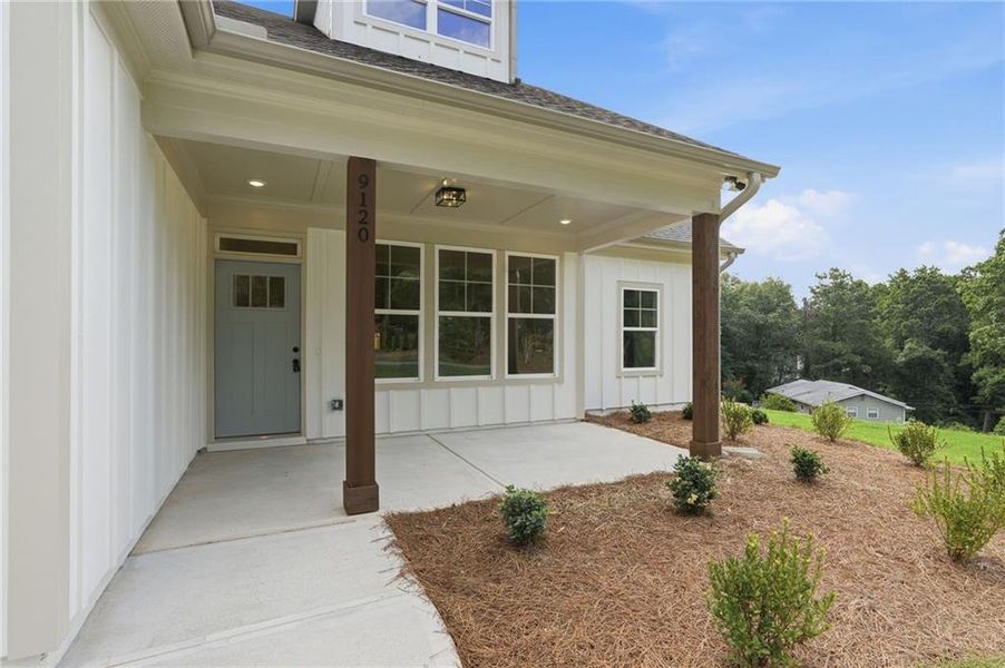Exterior details and patio area of a home in , Gainesville (Image 22).
