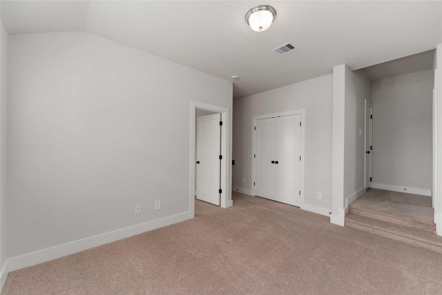 Spacious, unfurnished interior of a new home in Elyson, Katy (Image 29). Spacious, unfurnished interior of a new home in Elyson, Katy (Image 29).