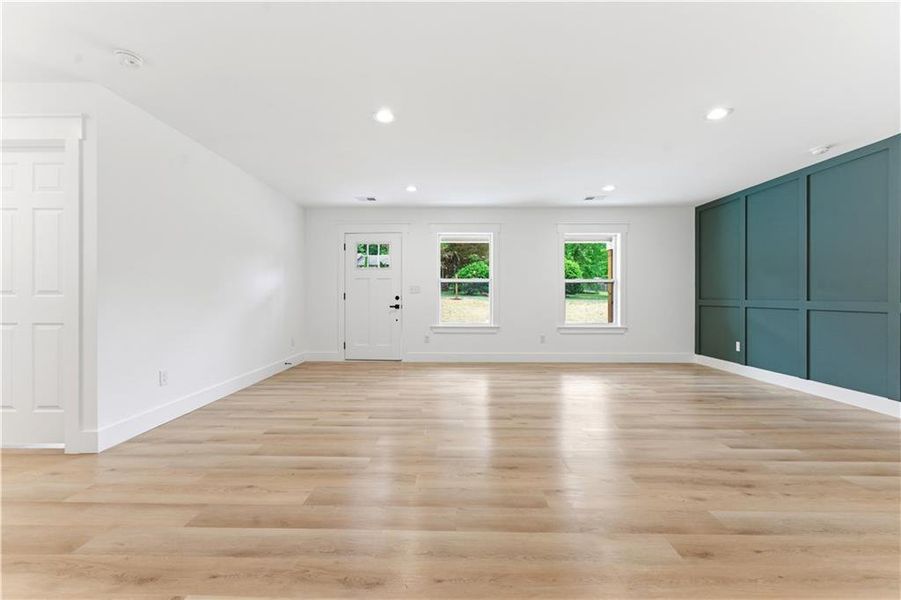 Spacious, unfurnished interior of a new home in , Cartersville (Image 20).