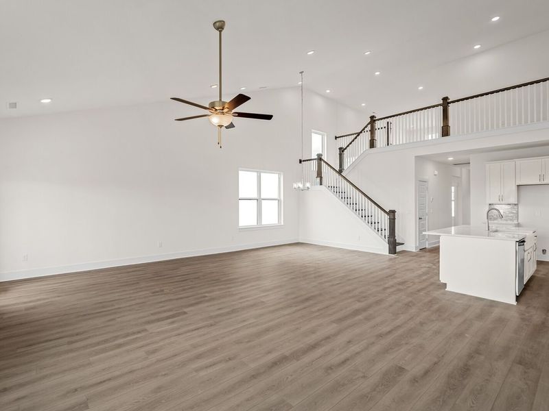 Spacious, unfurnished interior of a new home in Benders Cove, Mount Juliet (Image 31).