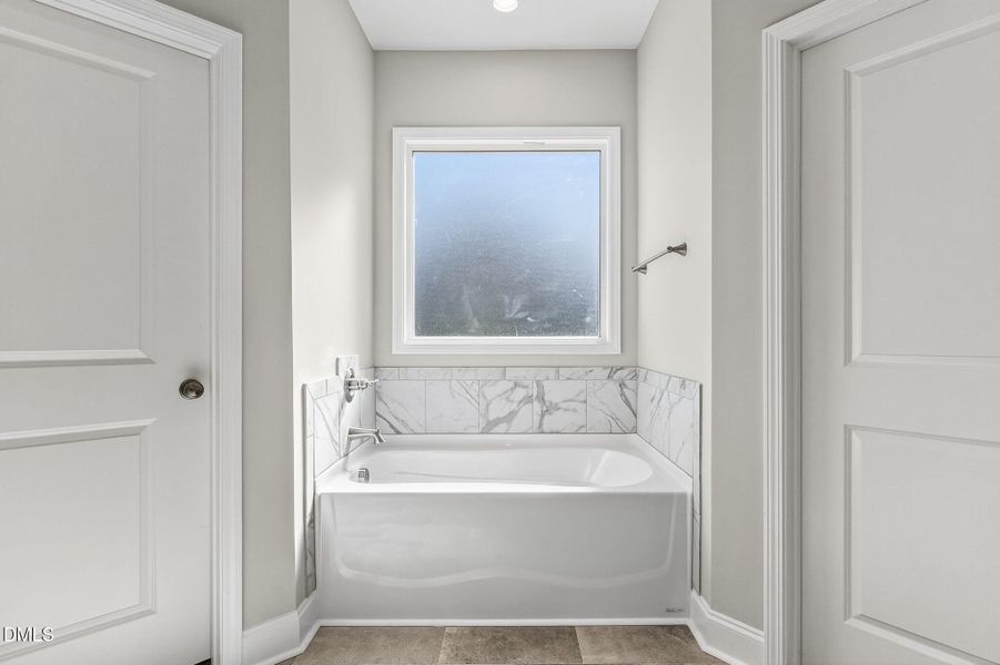 37-web-or-mls-DSC00168 - Copy