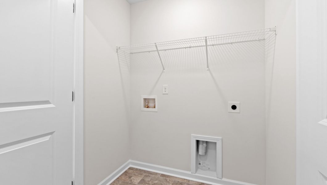 Spacious, unfurnished interior of a new home in Brookside Ridge Townhomes, Greer (Image 21).