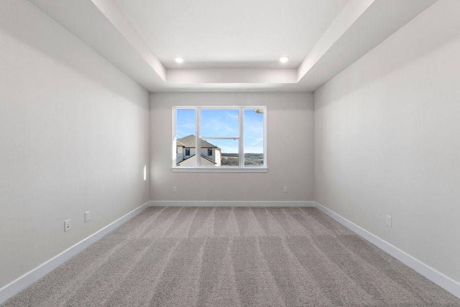 Spacious, unfurnished interior of a new home in Lariat, Liberty Hill (Image 20).