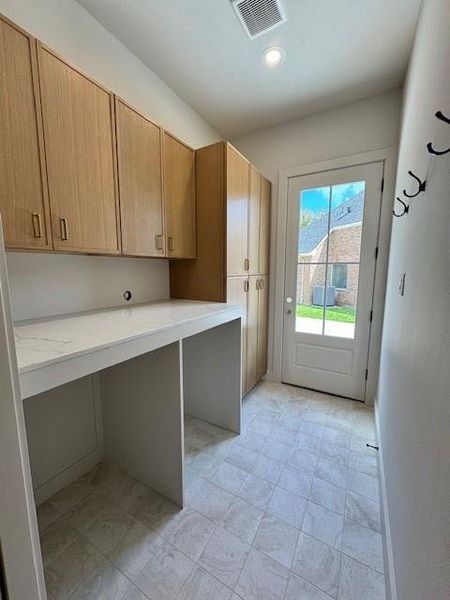 Image 12 of a home in .