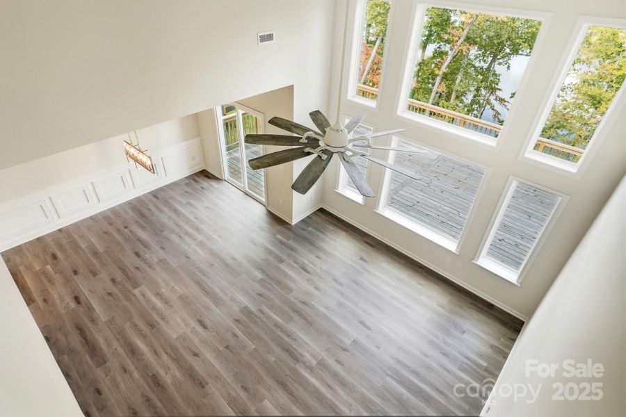 Upstairs, you’ll find three additional bedrooms, two full baths, and a versatile loft area—perfect for a home office, reading nook, or play space Upstairs, you’ll find three additional bedrooms, two full baths, and a versatile loft area—perfect for a home office, reading nook, or play space