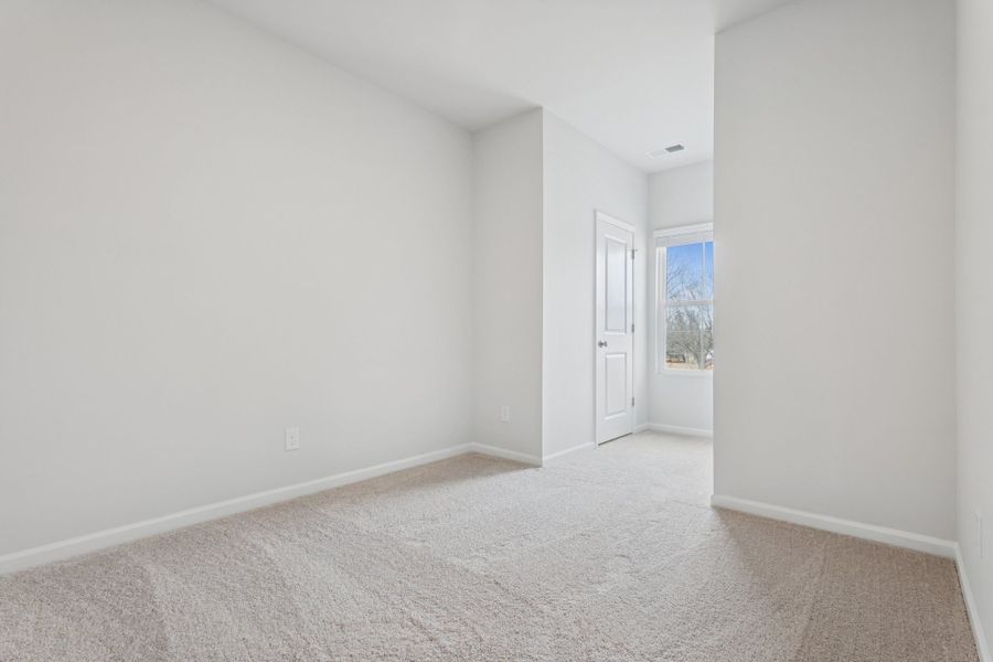 Spacious, unfurnished interior of a new home in Lakeview Village, Charlotte (Image 18). Spacious, unfurnished interior of a new home in Lakeview Village, Charlotte (Image 18).