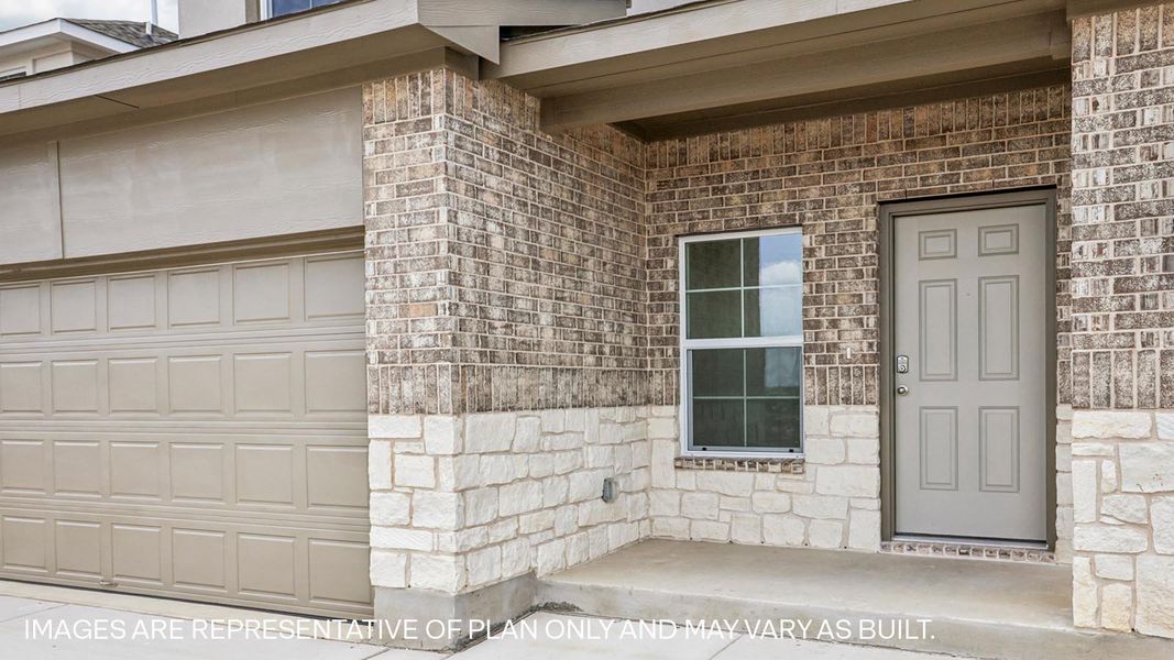 Representative exterior details of a home built from the The Hanna by D.R. Horton in Bar W Ranch, Leander (Image 3).