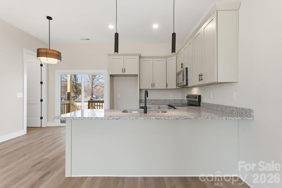 Furnished interior view inside a new home in , Kannapolis (Image 7).