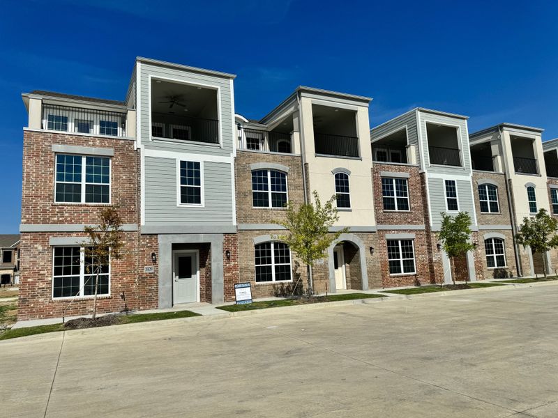 Grand Prairie Townhomes