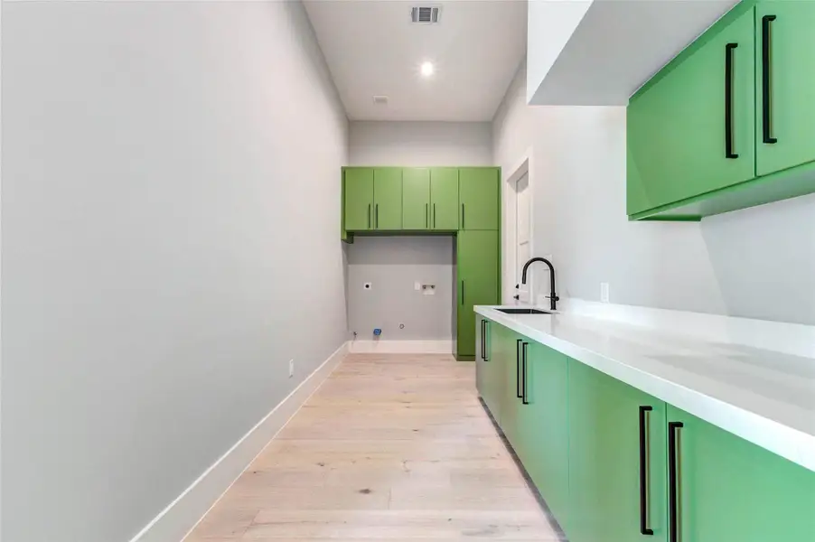 Furnished interior view inside a new home in , Houston (Image 8).