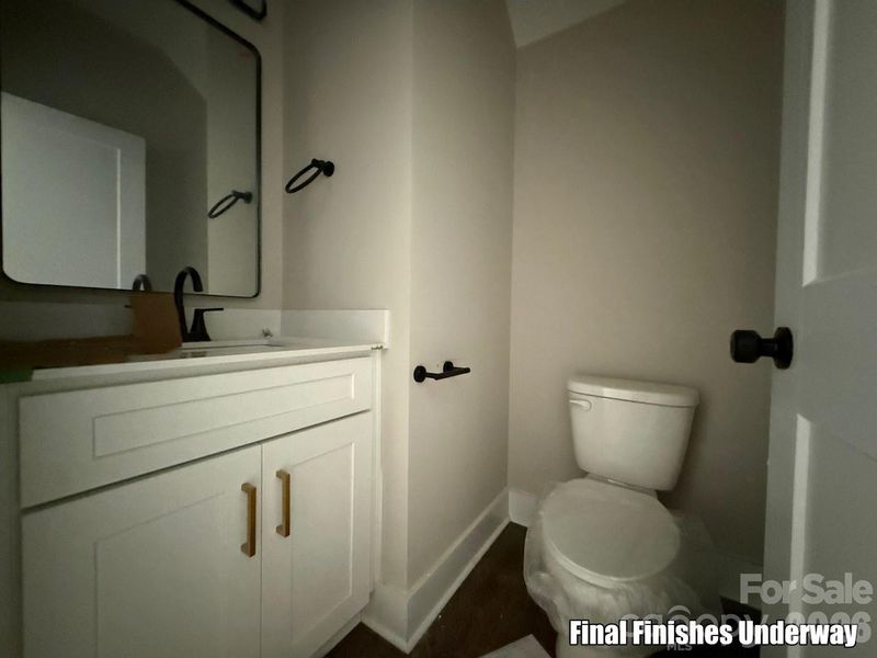 Furnished interior view inside a new home in , Dallas (Image 4).