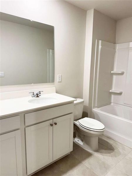 Furnished interior view inside a new home in , Buford (Image 14).