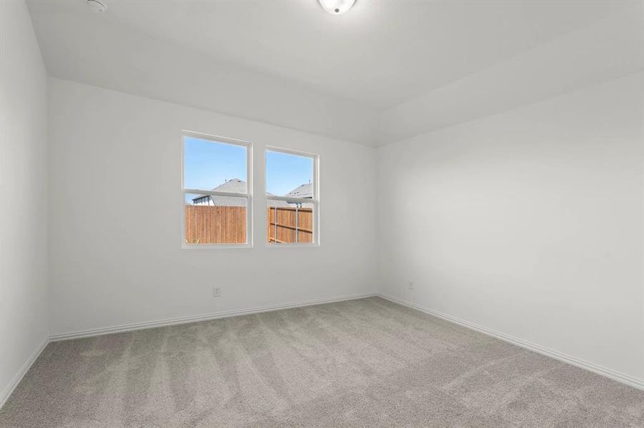 Spacious, unfurnished interior of a new home in Devonshire 40s, Forney (Image 17).