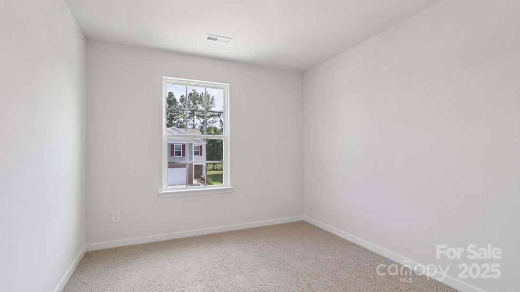 Spacious, unfurnished interior of a new home in Woodhaven at Chester, Chester (Image 13).