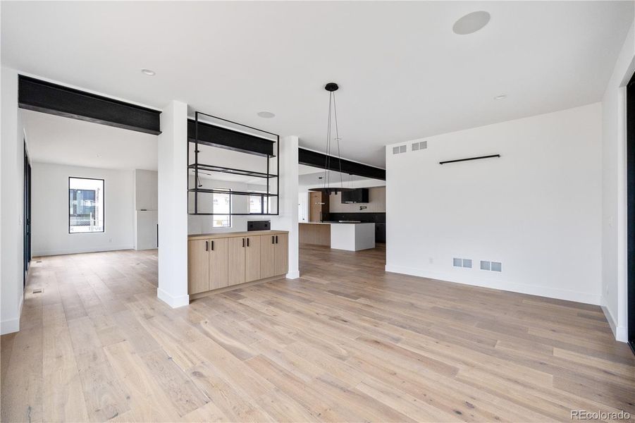 Image 36 of a home in .