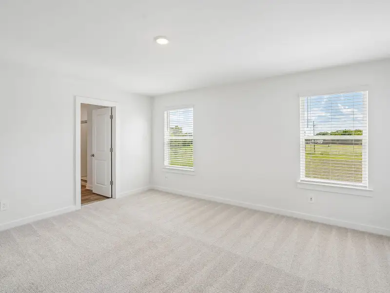 Spacious, unfurnished interior of a new home in Avery Farms - Legacy Series, Murfreesboro (Image 12). Spacious, unfurnished interior of a new home in Avery Farms - Legacy Series, Murfreesboro (Image 12).