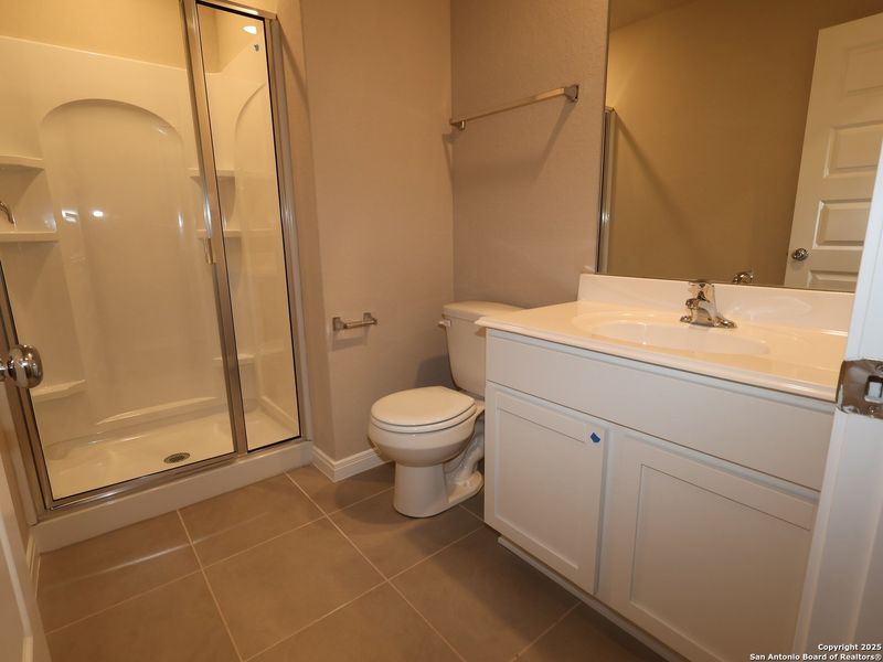 Furnished interior view inside a new home in Paloma Park, Converse (Image 10).