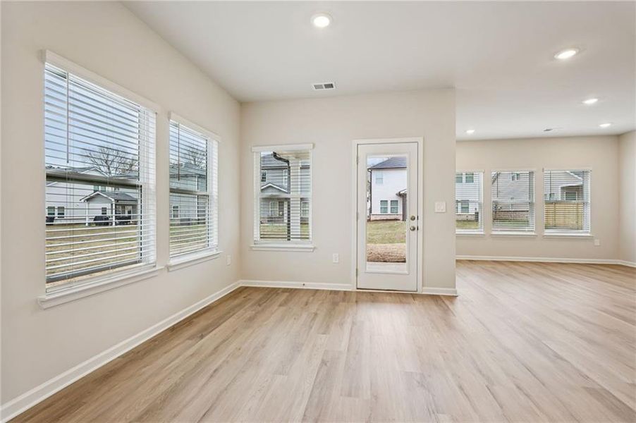 Spacious, unfurnished interior of a new home in Westmont Preserve, Powder Springs (Image 27). Spacious, unfurnished interior of a new home in Westmont Preserve, Powder Springs (Image 27).