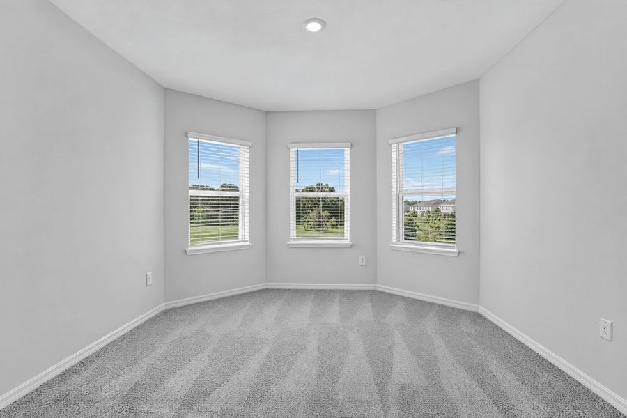 Spacious, unfurnished interior of a new home in Firethorn, Parrish (Image 12).