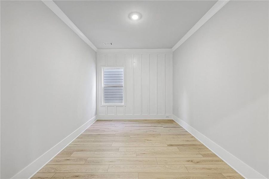Spacious, unfurnished interior of a new home in Ponderosa Farms Estates, Gainesville (Image 20).