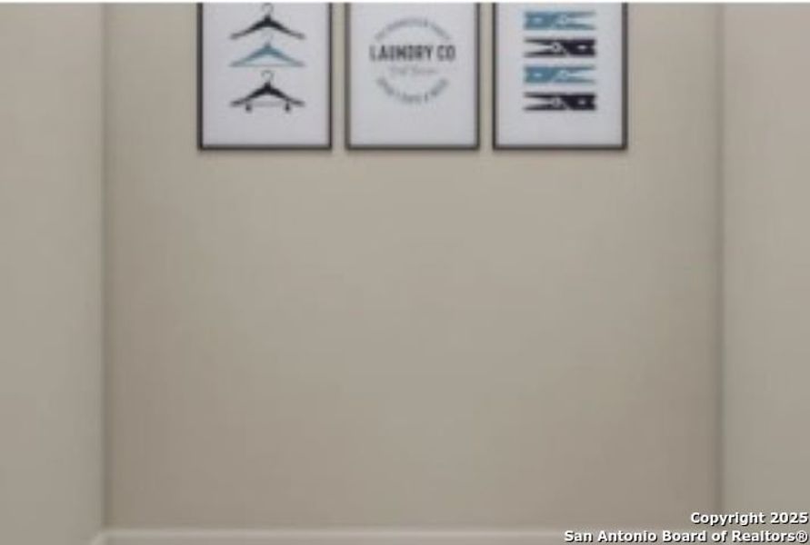 Close-up of interior finishes inside a home in Las Colinas, Kenedy (Image 6).