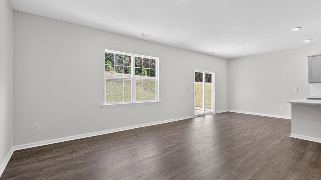 Spacious, unfurnished interior of a new home in Collinswood, Aberdeen (Image 12).