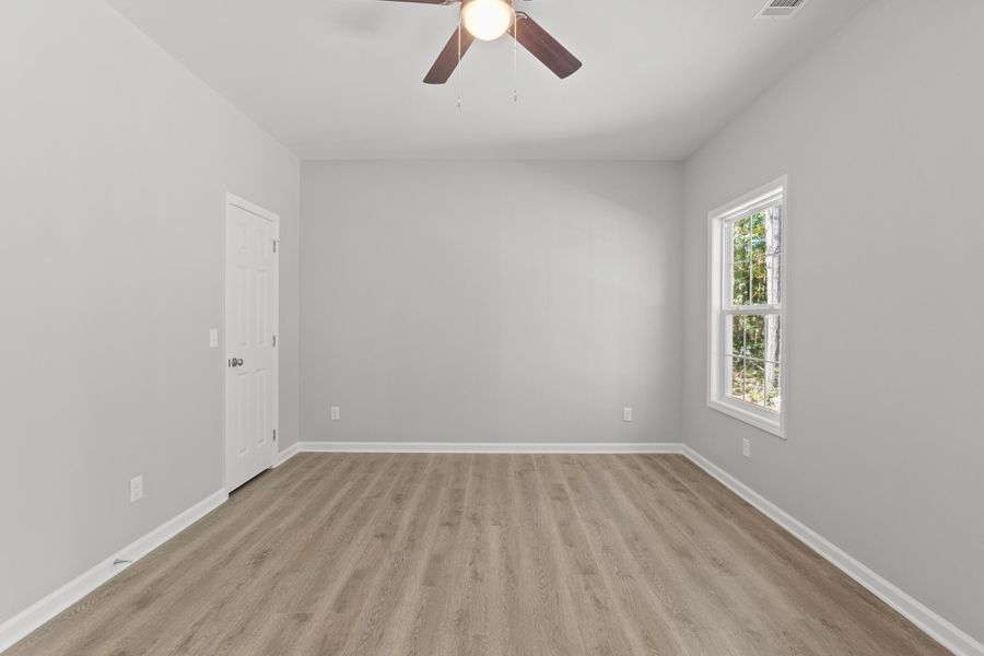 Spacious, unfurnished interior of a new home in , Orangeburg (Image 20). Spacious, unfurnished interior of a new home in , Orangeburg (Image 20).