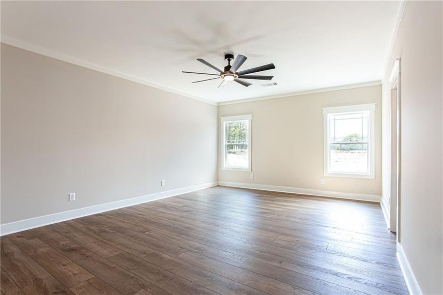 Spacious, unfurnished interior of a new home in , Grayson (Image 29).