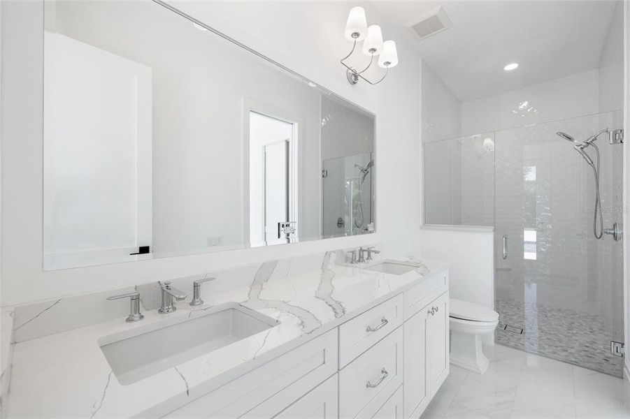 Furnished interior view inside a new home in , Boca Grande (Image 16).