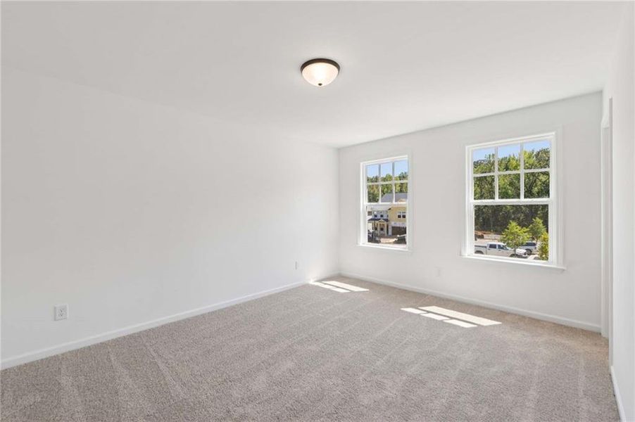 Spacious, unfurnished interior of a new home in Creekside, Dawsonville (Image 30).