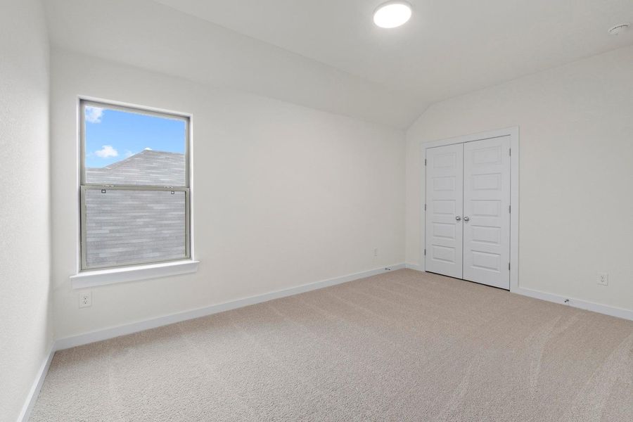 Spacious, unfurnished interior of a new home in Prairie Winds, Hutto (Image 25).