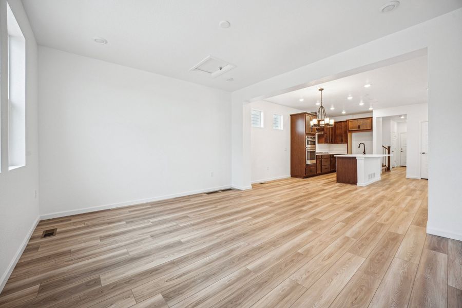 Image 42 representing the Meridian by Taylor Morrison in Farmlore, Brighton, CO.