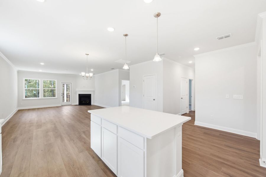 Spacious, unfurnished interior of a new home in Carriage Estates, Lexington (Image 27).