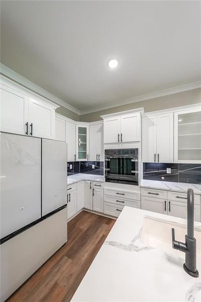 Image 33 of a home in . Image 33 of a home in .