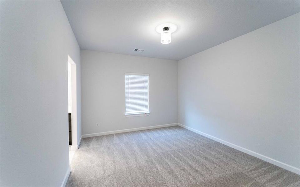 Spacious, unfurnished interior of a new home in Solterra, Mesquite (Image 19). Spacious, unfurnished interior of a new home in Solterra, Mesquite (Image 19).