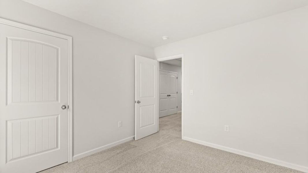 Spacious, unfurnished interior of a new home in Mountain Park, Dahlonega (Image 21). Spacious, unfurnished interior of a new home in Mountain Park, Dahlonega (Image 21).