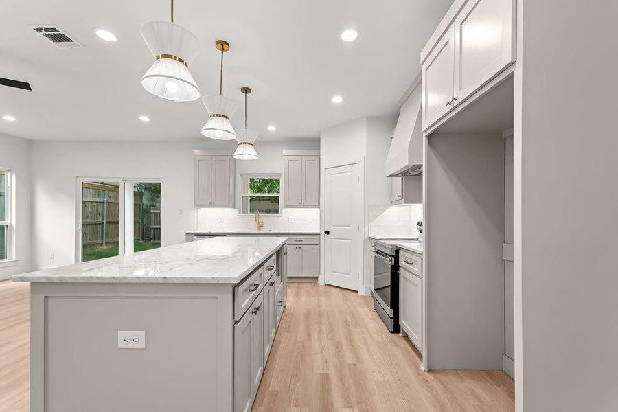Furnished interior view inside a new home in , Greenville (Image 6).