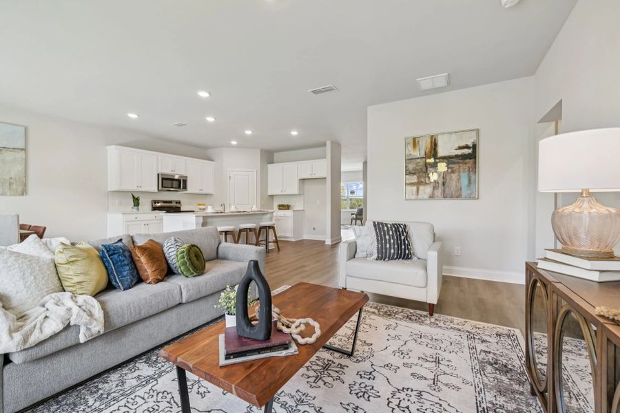 Representative furnished interior of a home built from the Bartlett by Ashton Woods in Cades Bluff, Lebanon (Image 13).