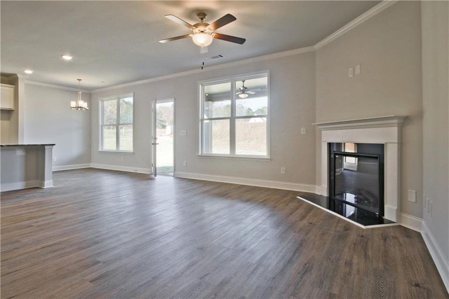 Spacious, unfurnished interior of a new home in Highland Park, Stonecrest (Image 26).