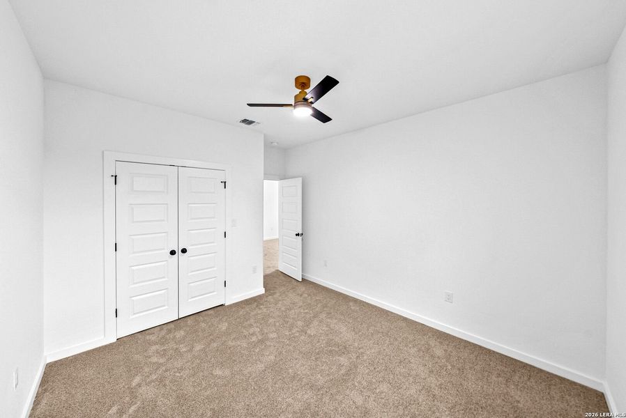 Spacious, unfurnished interior of a new home in , San Antonio (Image 41).
