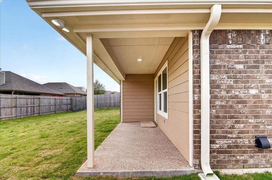 Exterior details and patio area of a home in , Robinson (Image 25).