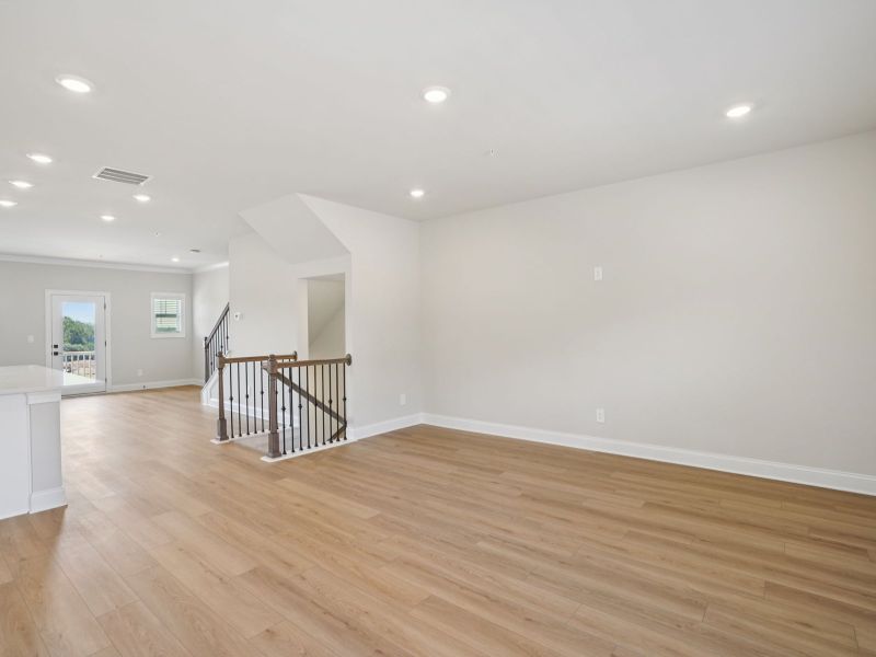 Spacious, unfurnished interior of a new home in Martin Springs - Highland Series, Lawrenceville (Image 13).