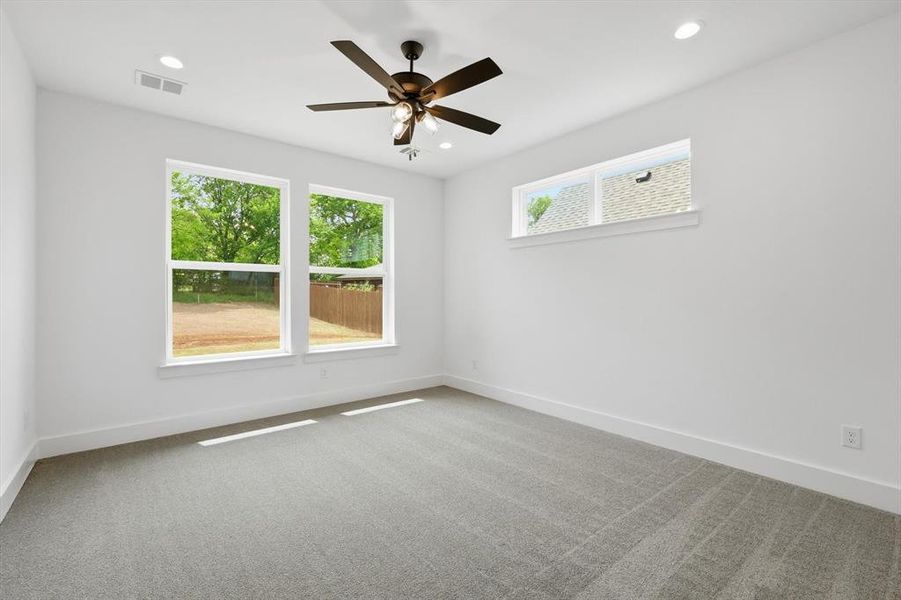 Spacious, unfurnished interior of a new home in , Argyle (Image 36).