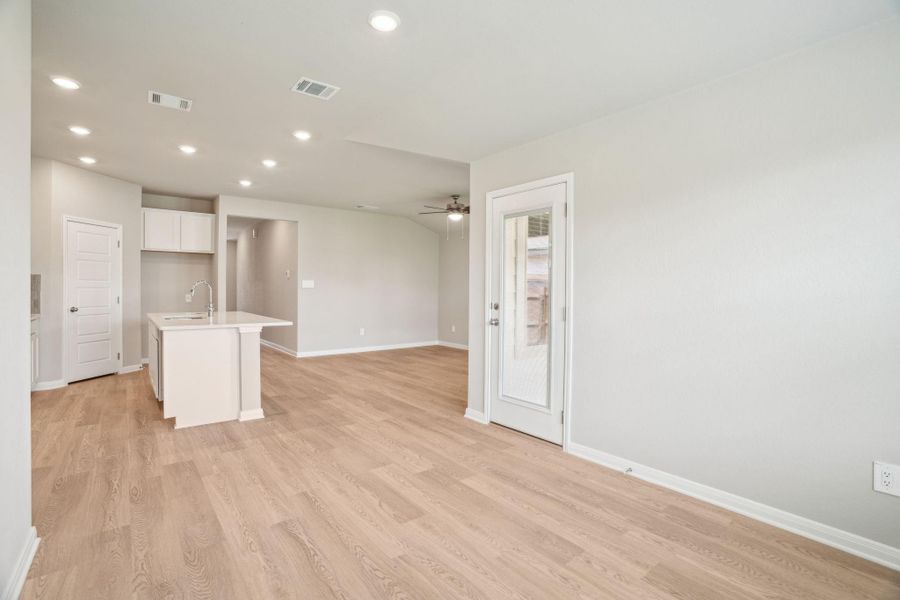 Photo is not of the actual home, but is an inspirational photo of builder’s model home and may depict options, furnishings, and/or decorator features that are not included