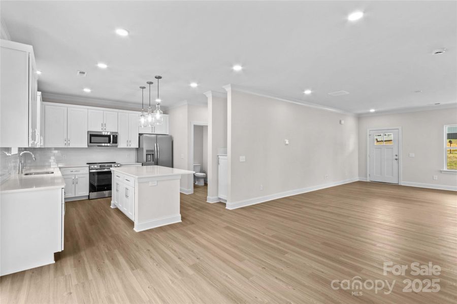 Image 41 of a home in .