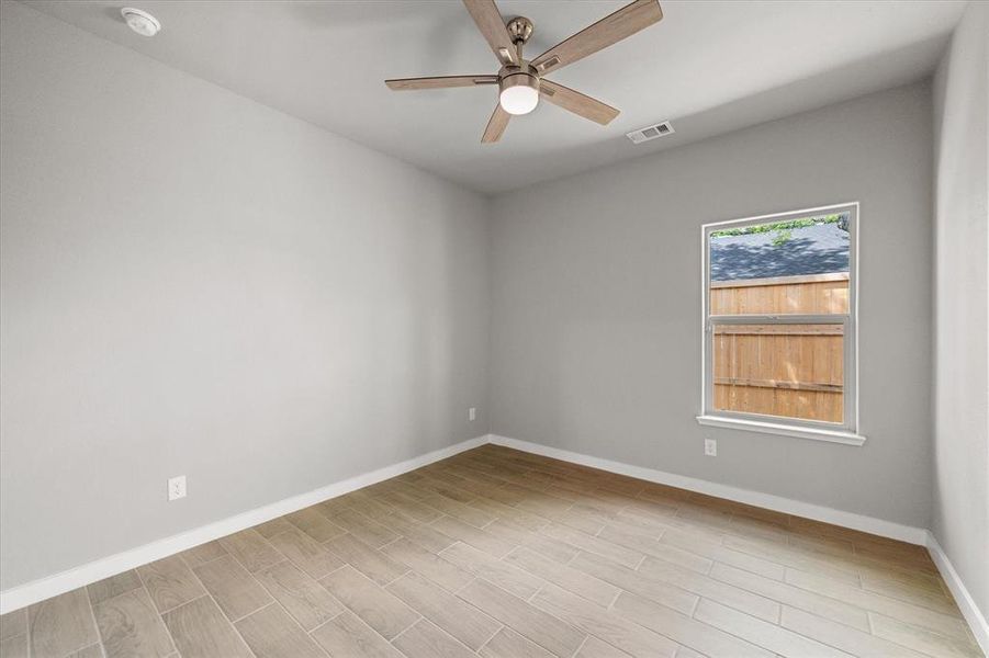 Spacious, unfurnished interior of a new home in , Kerens (Image 30).